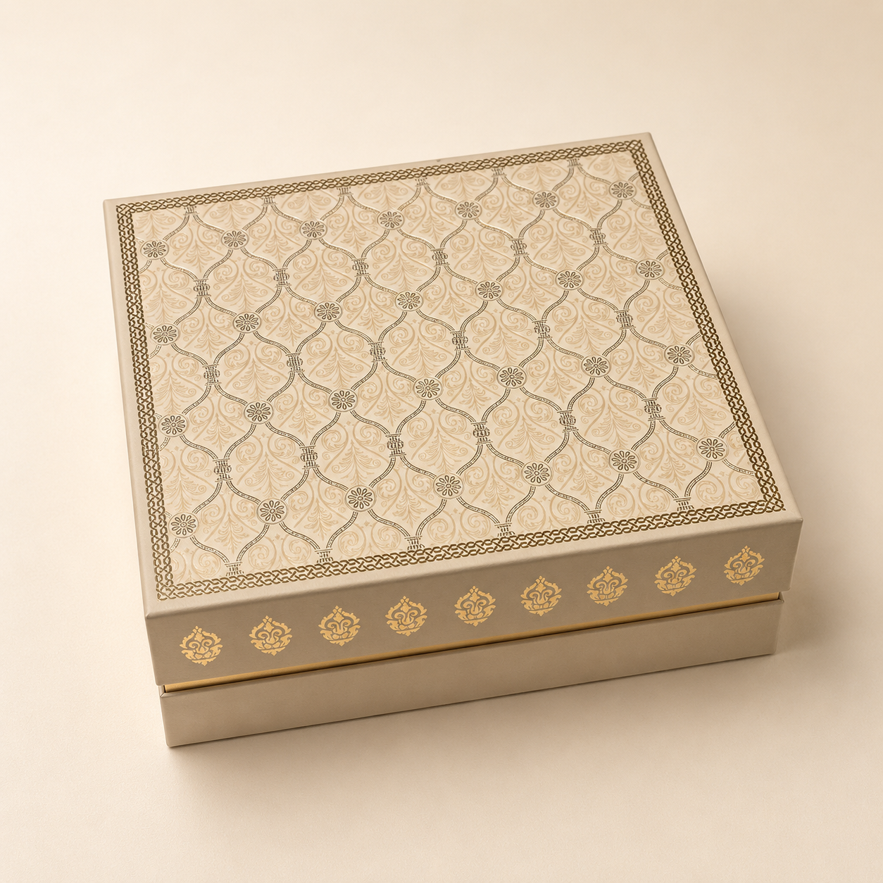 Svarn Kosh Royal Dry Fruits & Chikki Gift Box